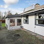 C11261-hemmet-beta-10 *